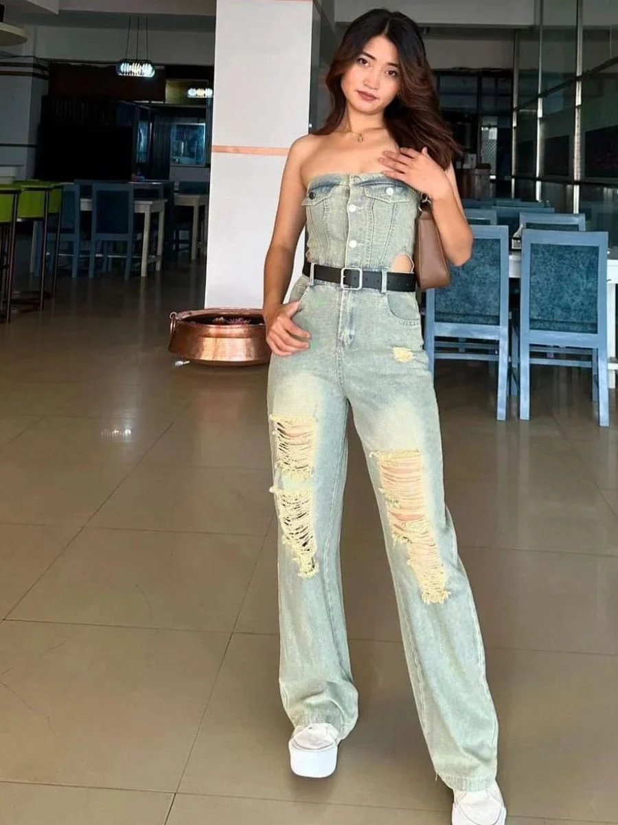 ModaFesta - retro-style-denim-jumpsuit- blue